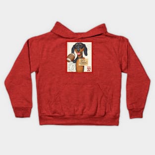 Funny cute Dachshund Doxie with football saying go long! Kids Hoodie